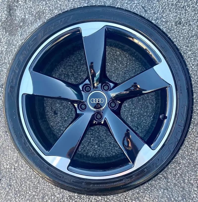 Gloss black powder coated alloy wheel by Dimonty Alloys, Standish