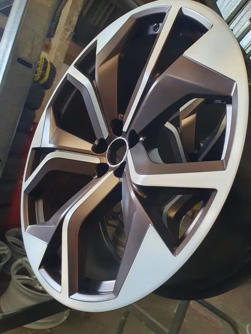Repaired and refurbished alloy wheel by Dimonty Alloys, Wigan