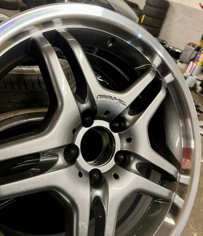 Two-tone diamond cut finish by Dimonty Alloys, Standish