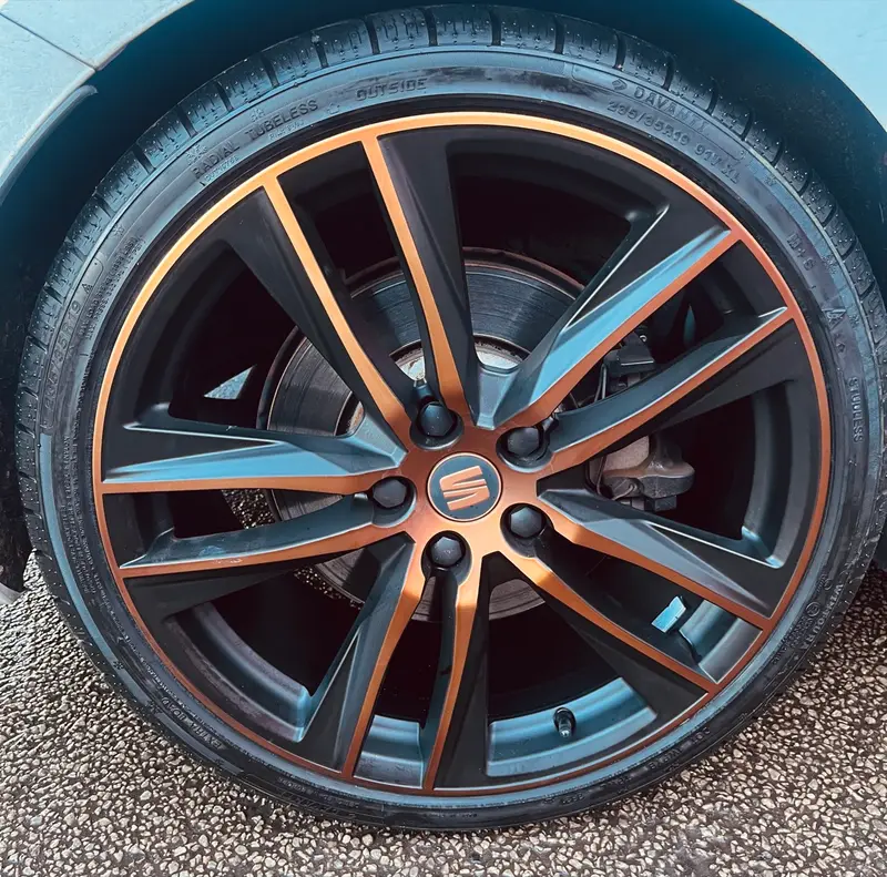 Two-tone diamond cut finish by Dimonty Alloys, Standish