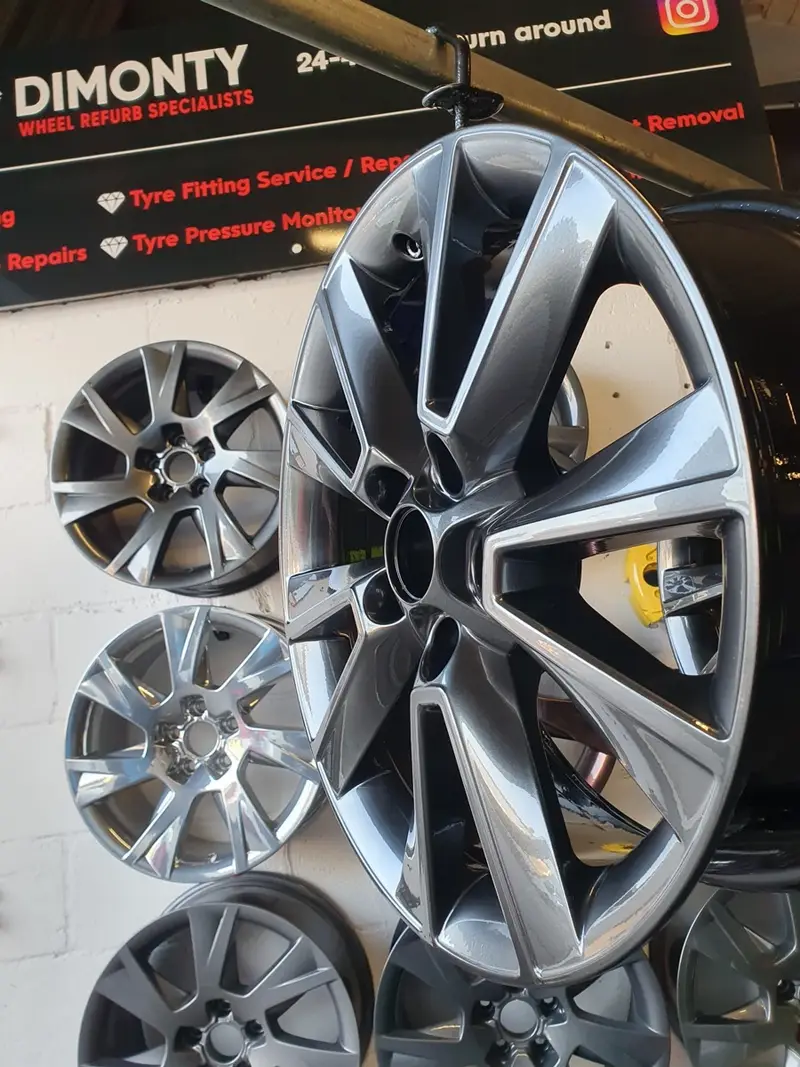 Diamond cut alloy wheel refurbished by Dimonty Alloys, Wigan